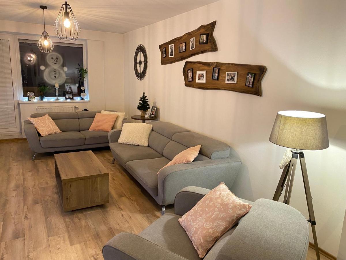 Apartman Slnecna Terasa S Vlastnym Parkovanim Na 2 Auta Διαμέρισμα Ζιλίνα Εξωτερικό φωτογραφία