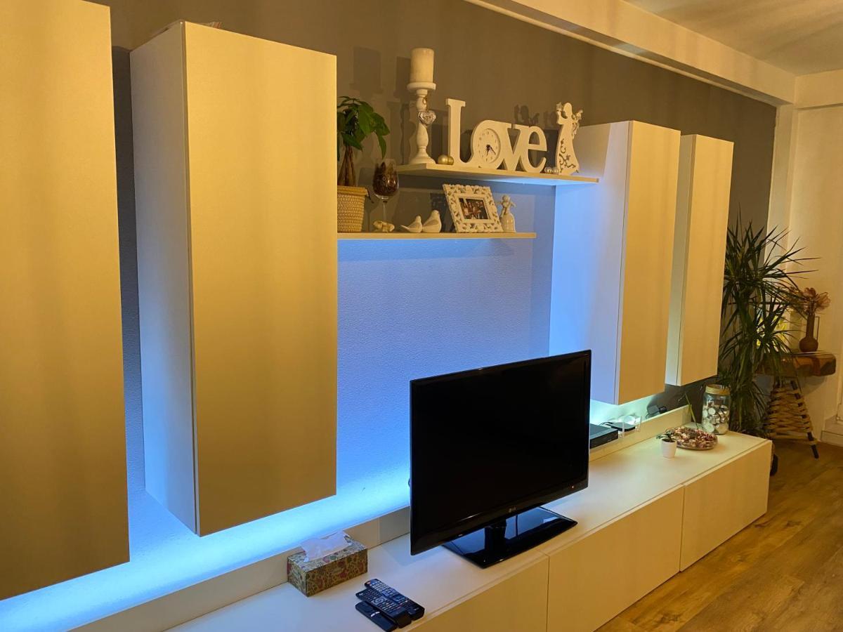Apartman Slnecna Terasa S Vlastnym Parkovanim Na 2 Auta Διαμέρισμα Ζιλίνα Εξωτερικό φωτογραφία