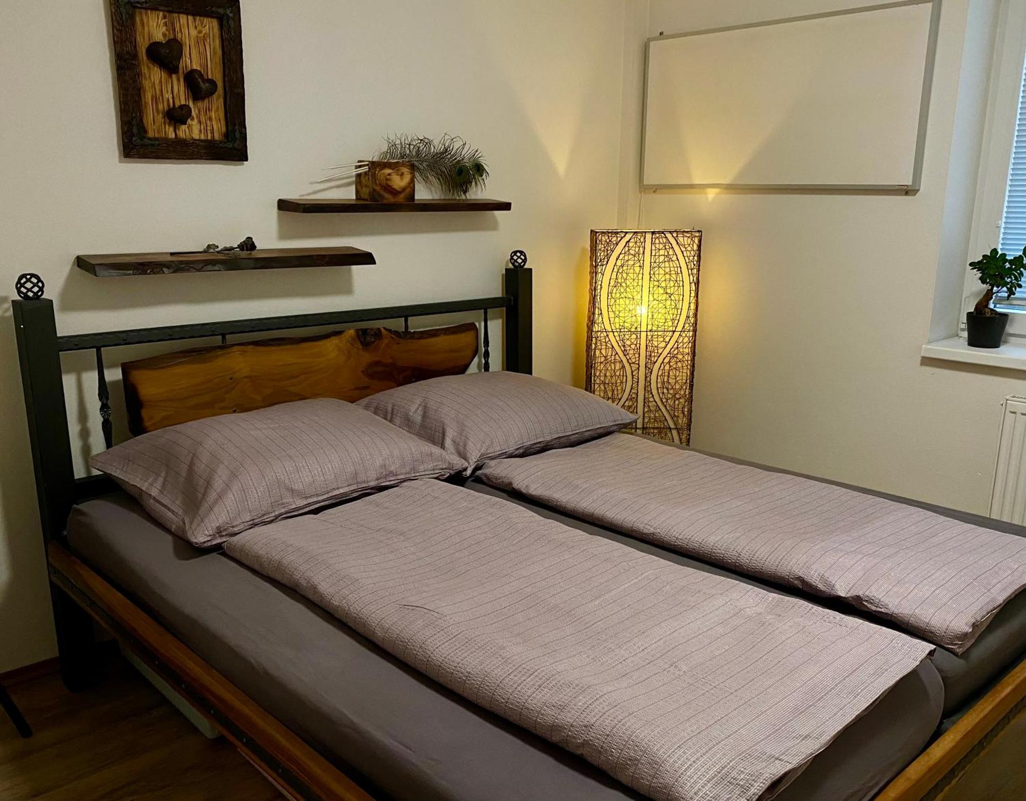 Apartman Slnecna Terasa S Vlastnym Parkovanim Na 2 Auta Διαμέρισμα Ζιλίνα Εξωτερικό φωτογραφία