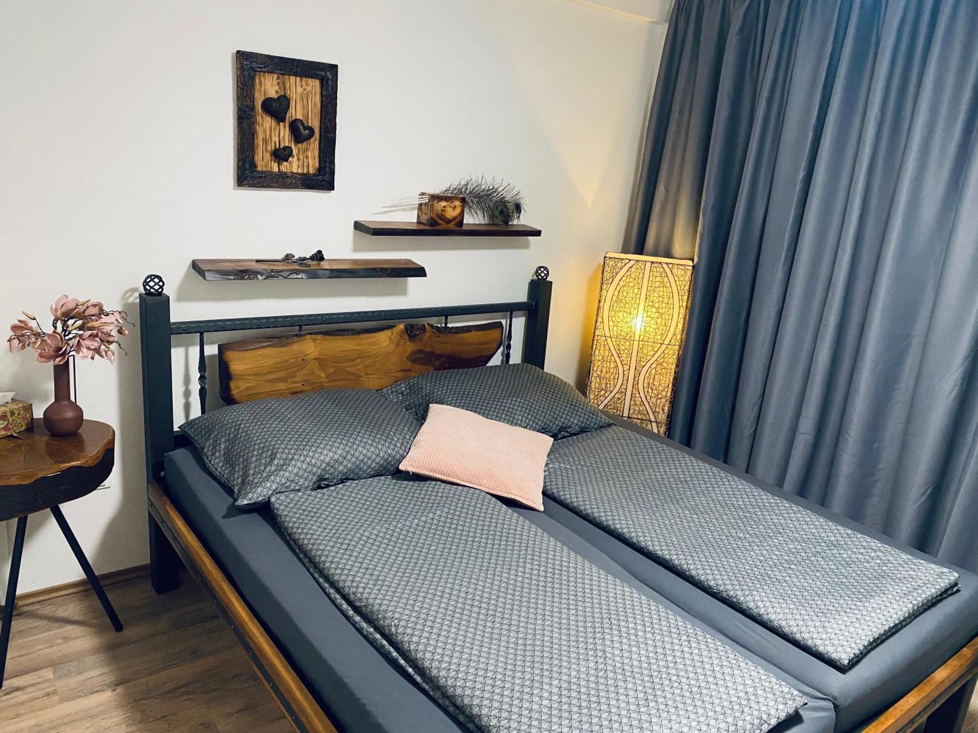 Apartman Slnecna Terasa S Vlastnym Parkovanim Na 2 Auta Διαμέρισμα Ζιλίνα Εξωτερικό φωτογραφία